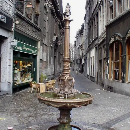 Appartcosy アパート *